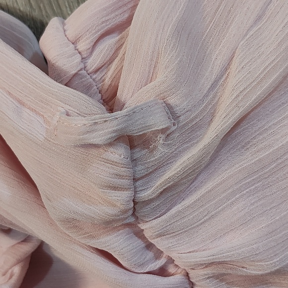 **5/$25** Forever 21 Pink Off Shoulder Flowy Mini Dress - Picture 4 of 4